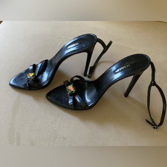 Le Silla Vintage Black Leather Heels.  Made in Italy.  Size 38-1/2 - Picture 3 of 5